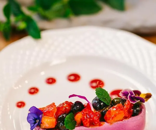 Kasztanowy Palac 酒店 Swadzim